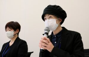 マインドコントロールされ…「性行為迫られ、