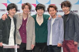 嵐“再始動ライブ”は白紙に！！「2024年秋に東京ドームを抑えていた」が、活動再開は？