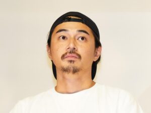 東出昌大、現在の連絡手段「野良Wi－Fiを拾います」
