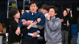 「チクビ、パイ投げ」ハラスメントで、