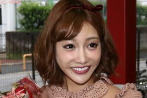 「顔コロコロ変わる」“最新のお顔”に賛否が、