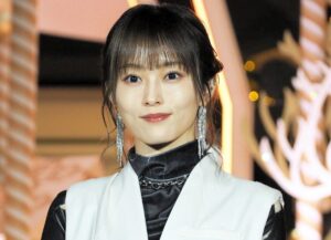 山本彩が白髪で衝撃を「ついに白髪が、