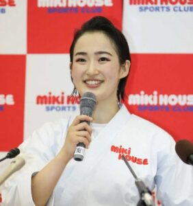 “空手界の綾瀬はるか”清水希容が引退会見で、