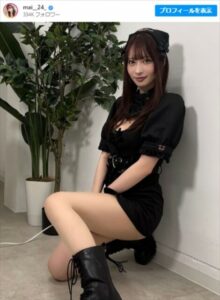 “日本一美しいドラマー”がミニスカ黒ナースコスに、